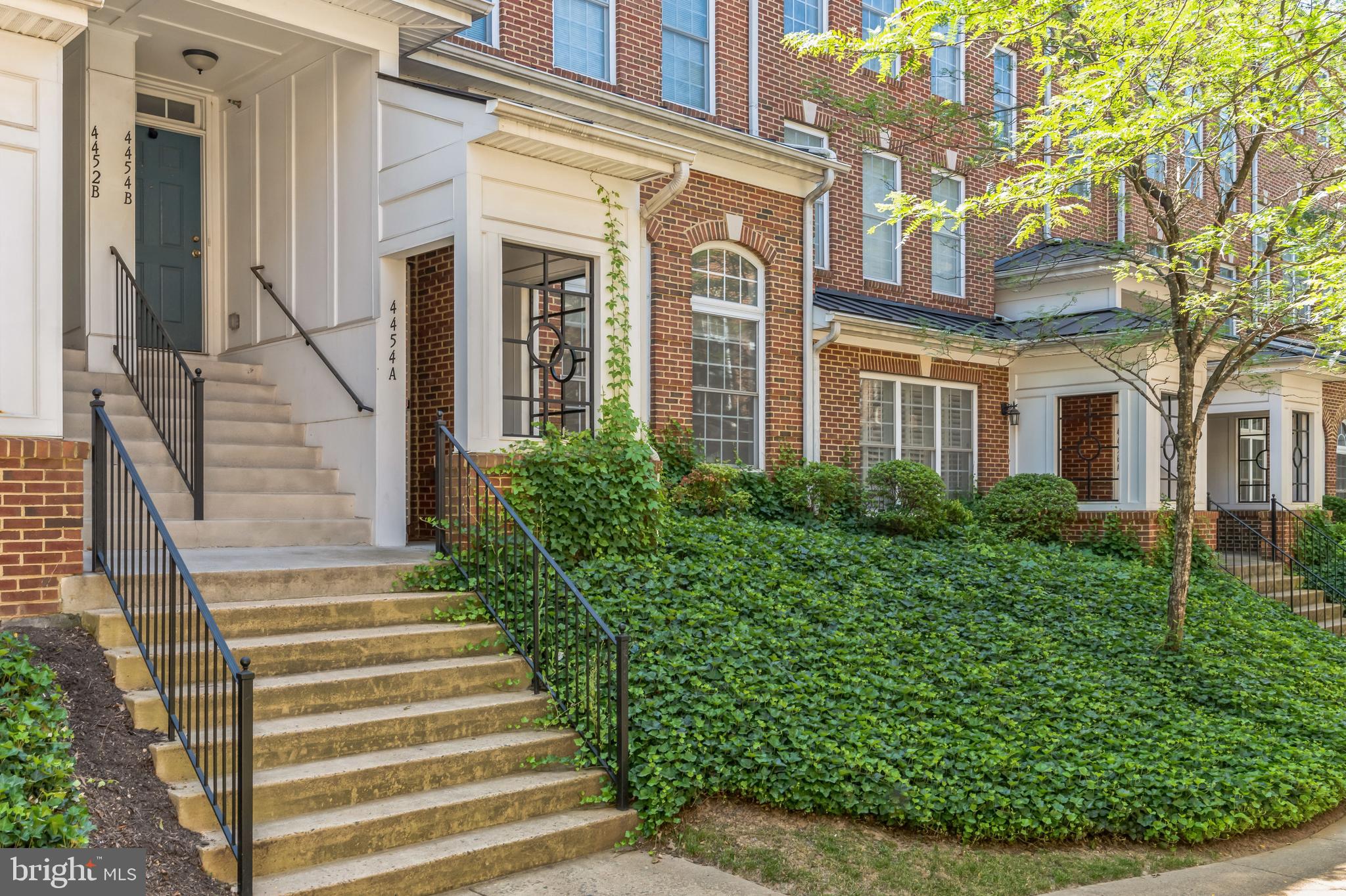EAST MARKET AT FAIR LAKE - Residential