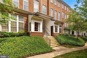 EAST MARKET AT FAIR LAKE - Residential