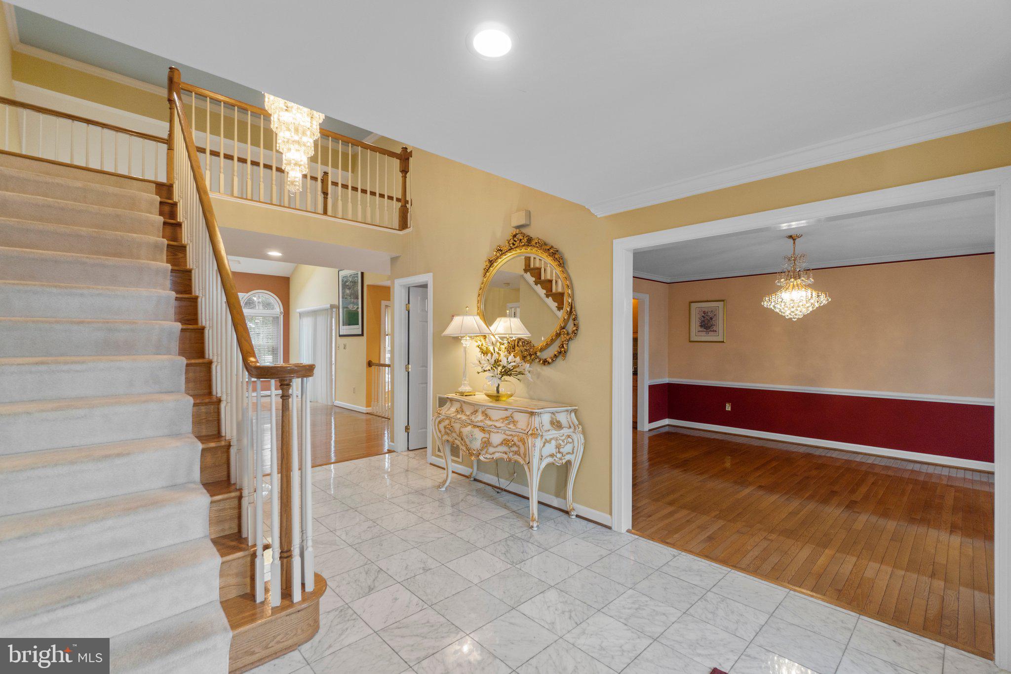 VALLEY GATE - Residential