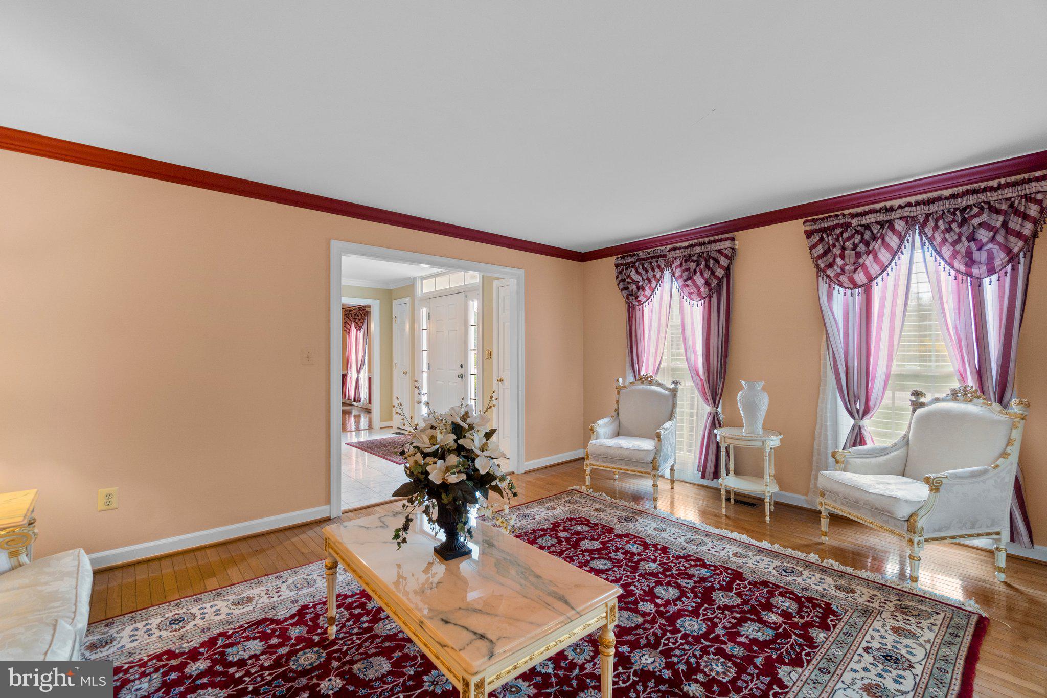 VALLEY GATE - Residential