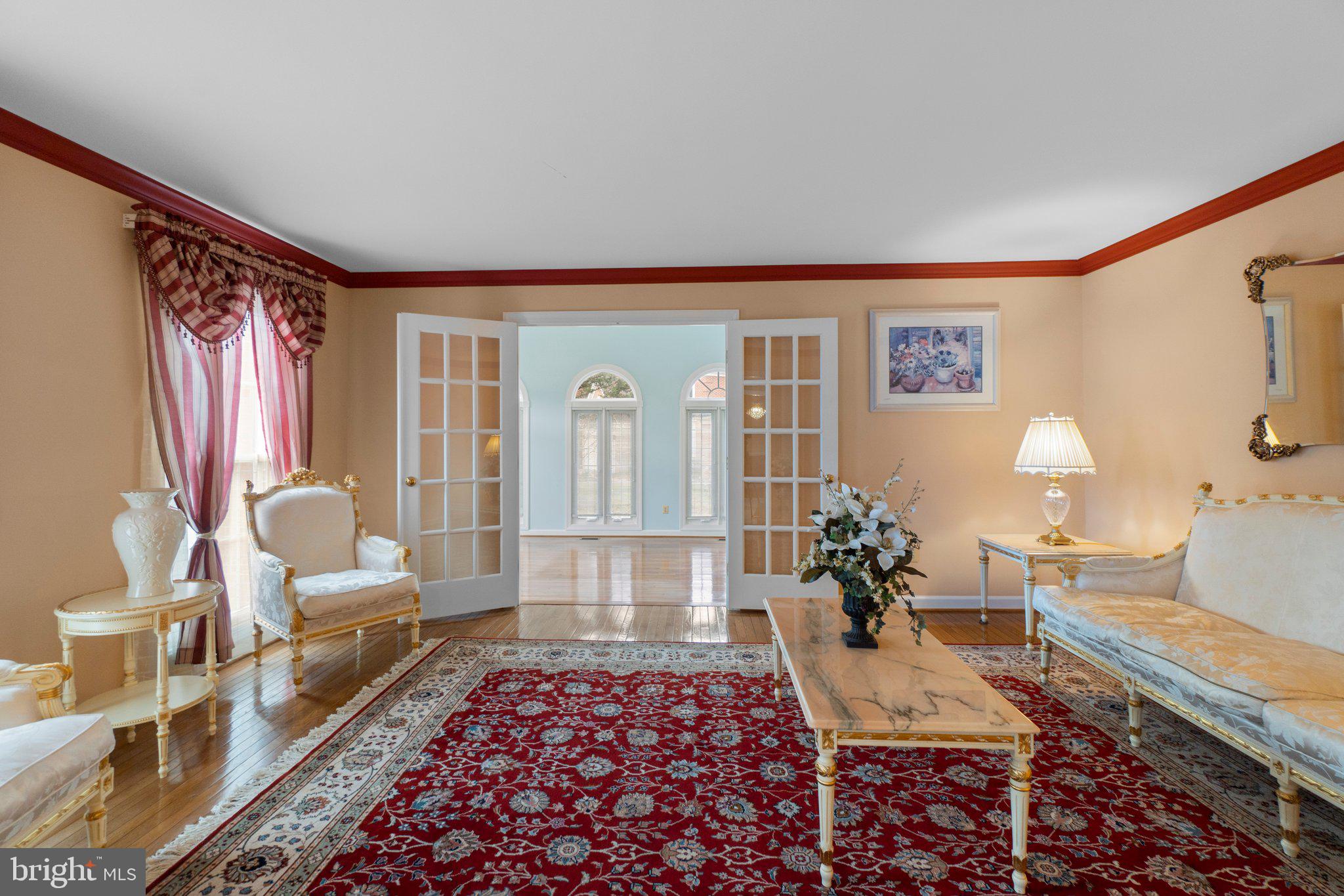 VALLEY GATE - Residential