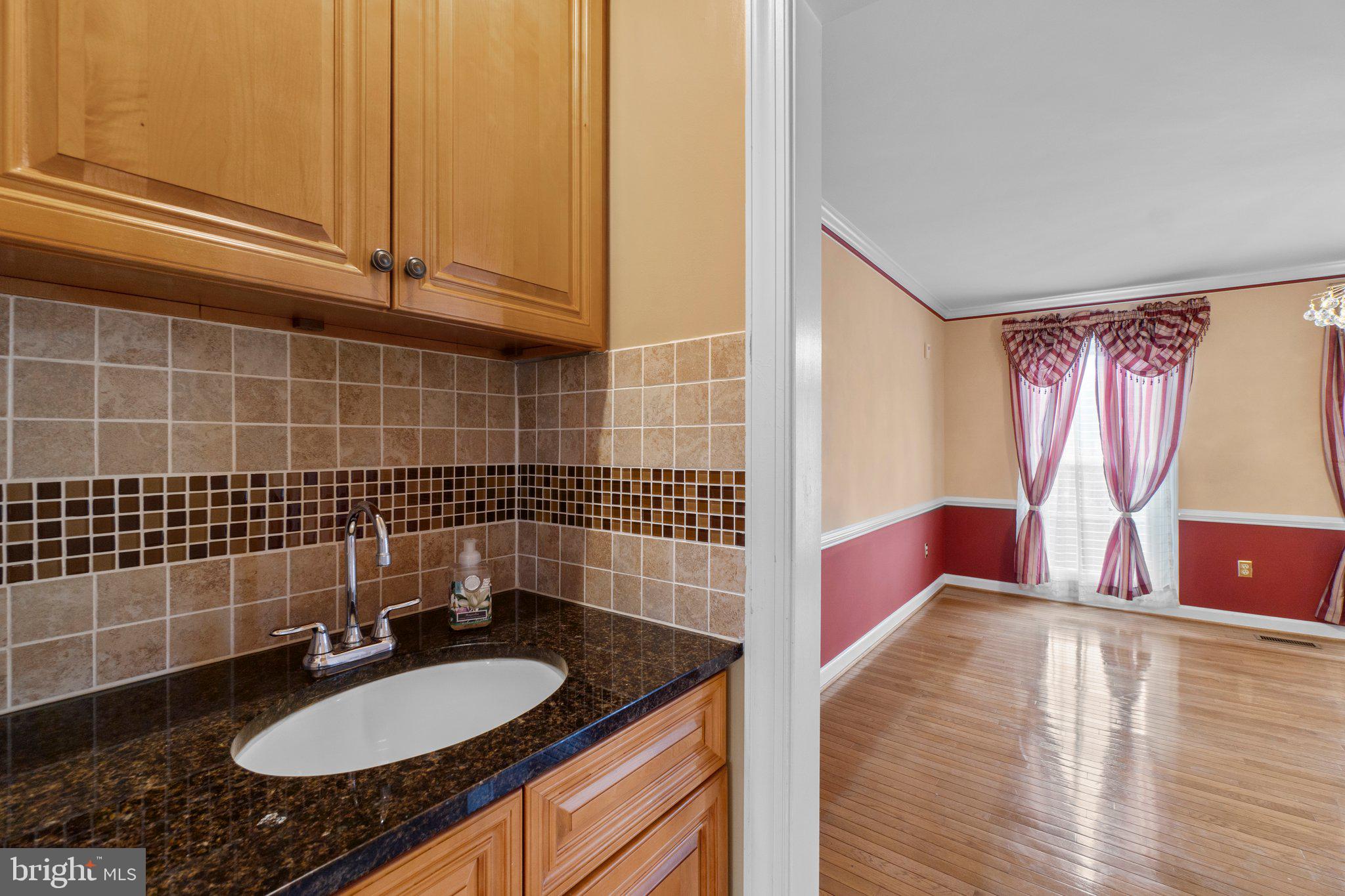 VALLEY GATE - Residential