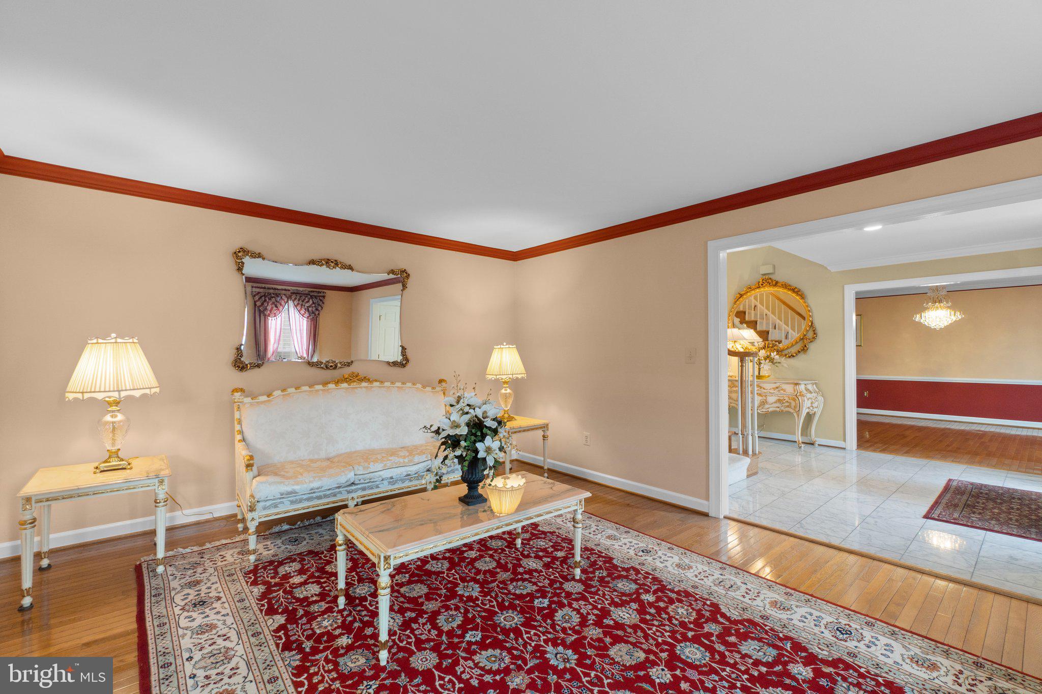 VALLEY GATE - Residential