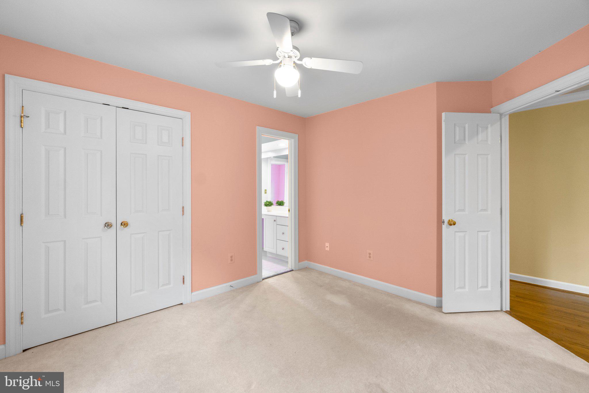 VALLEY GATE - Residential