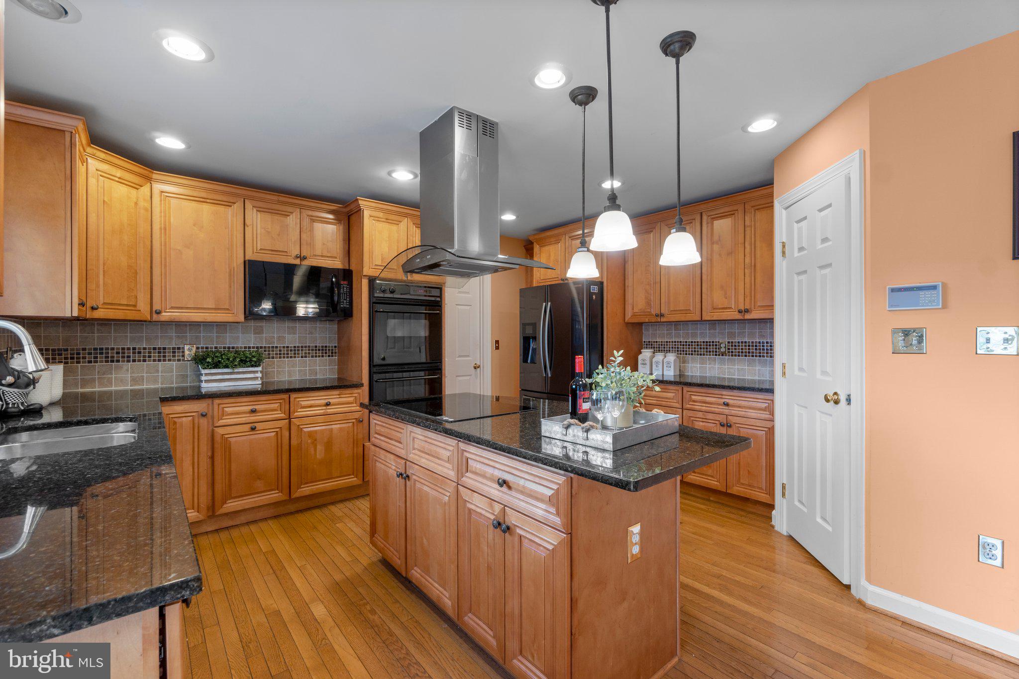 VALLEY GATE - Residential