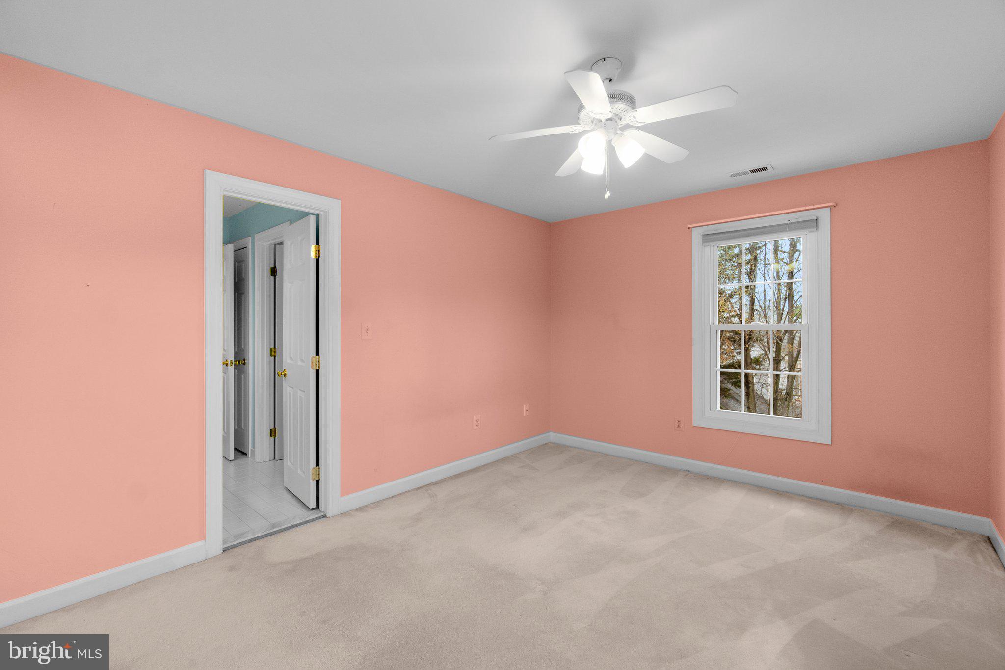 VALLEY GATE - Residential