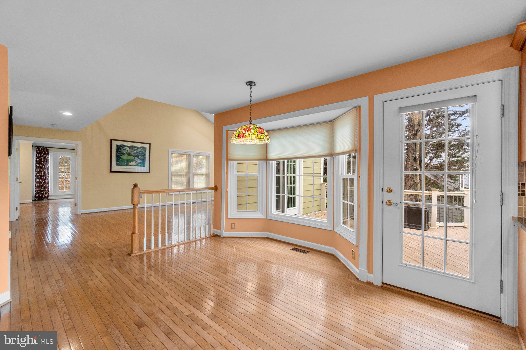 VALLEY GATE - Residential