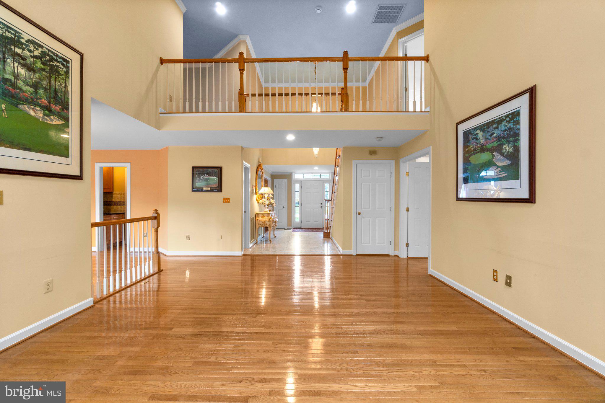 VALLEY GATE - Residential