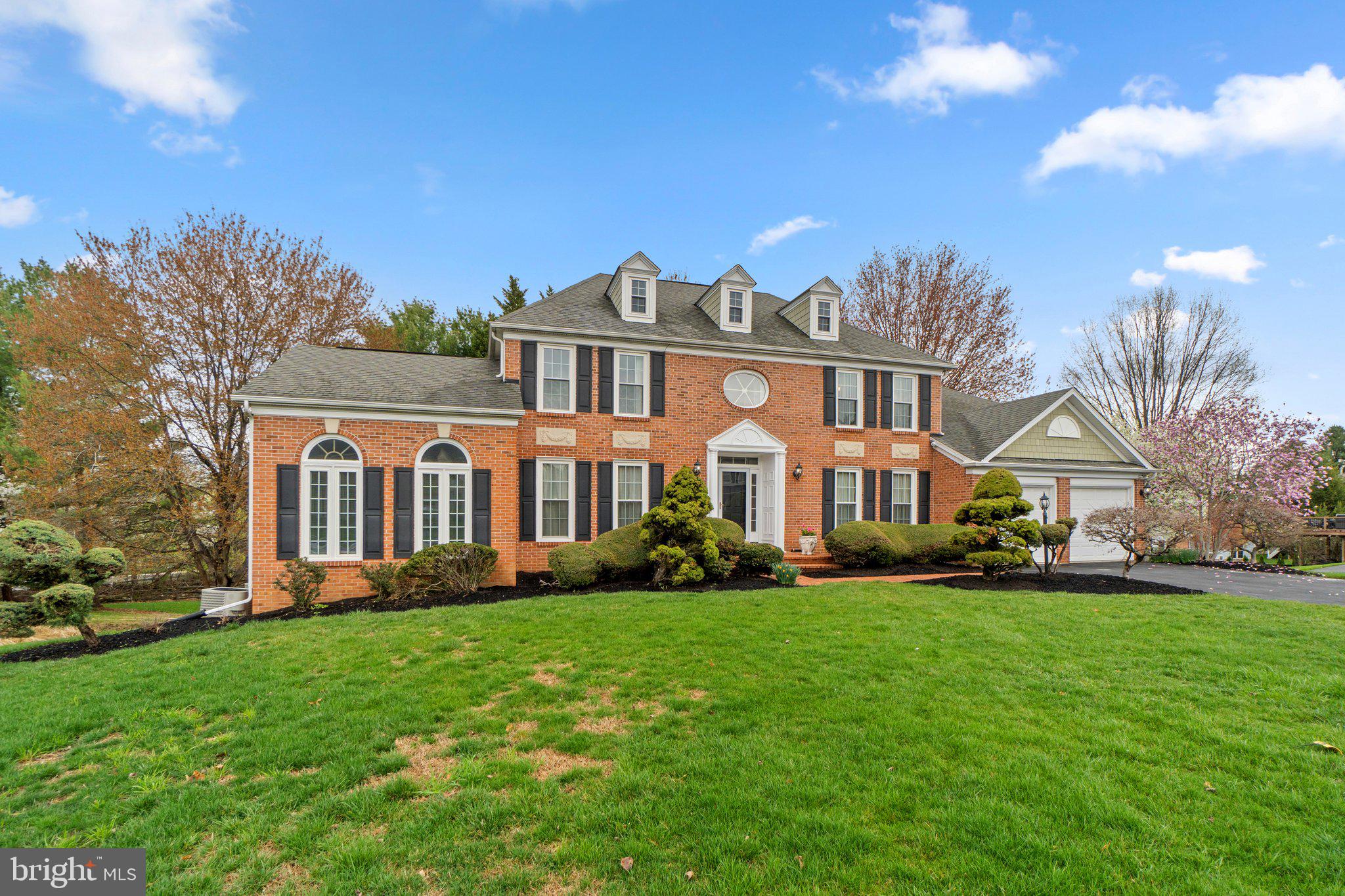 VALLEY GATE - Residential