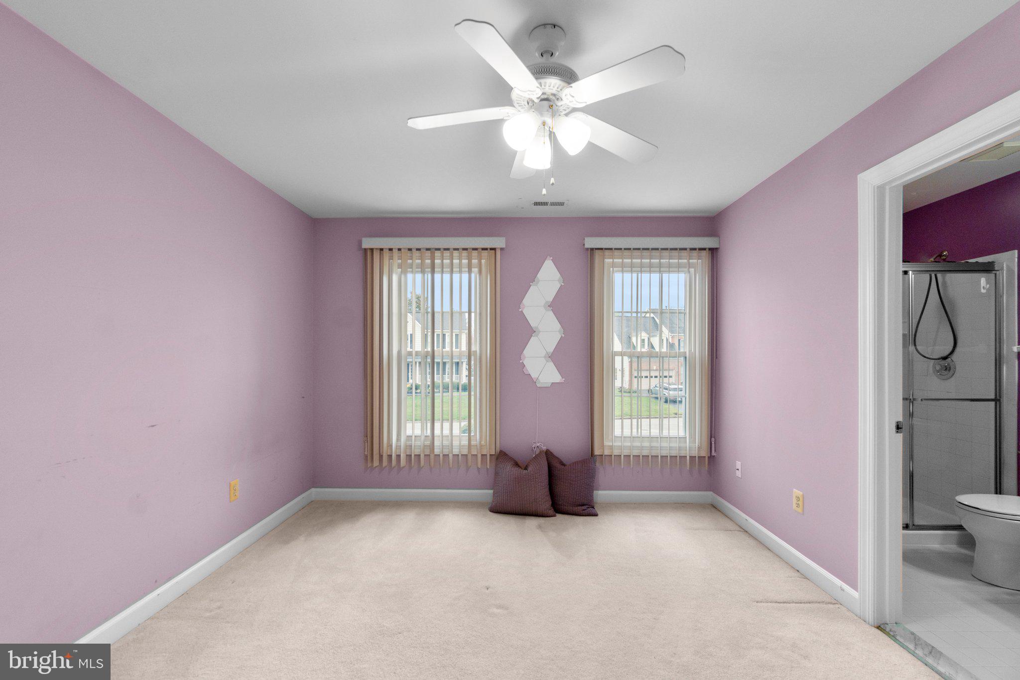 VALLEY GATE - Residential