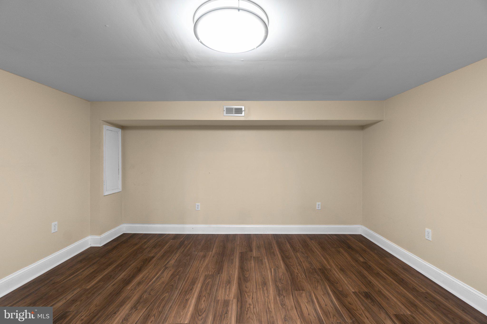 VALLEY GATE - Residential