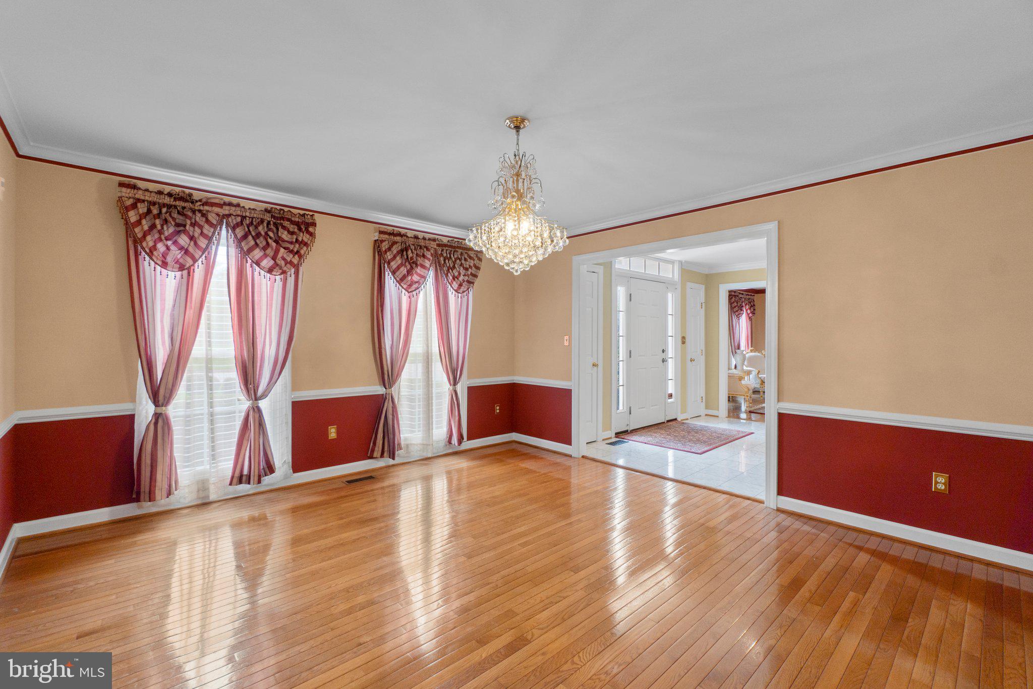 VALLEY GATE - Residential