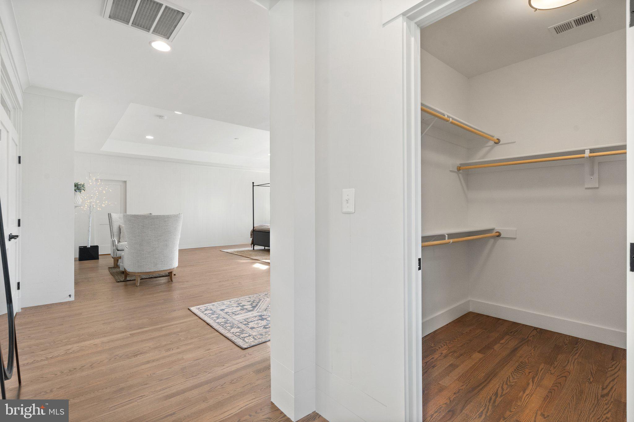 RUCKERS LANGLEY - Residential