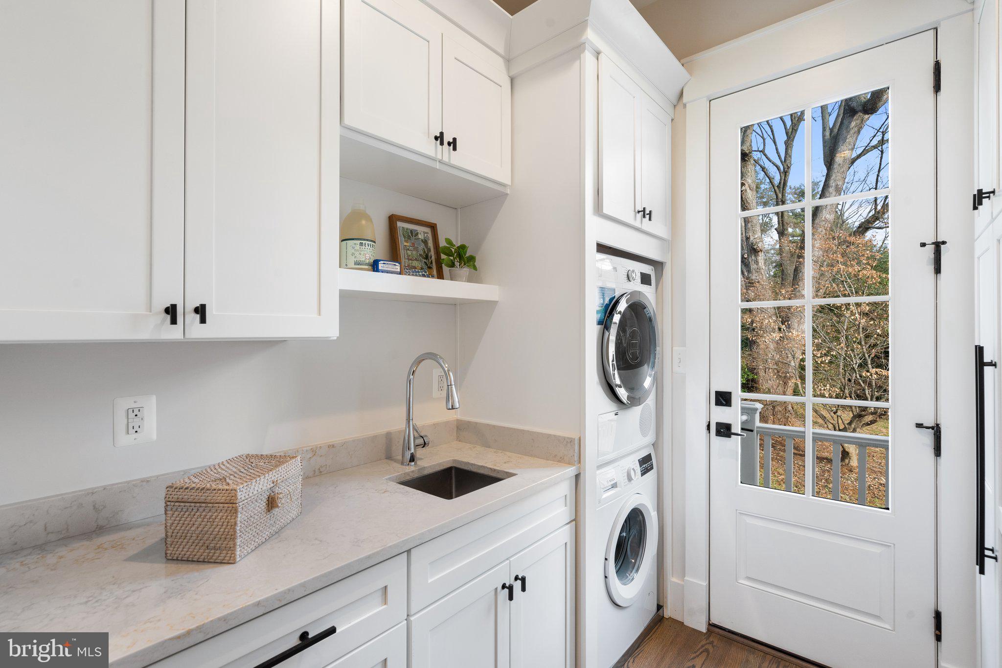 RUCKERS LANGLEY - Residential