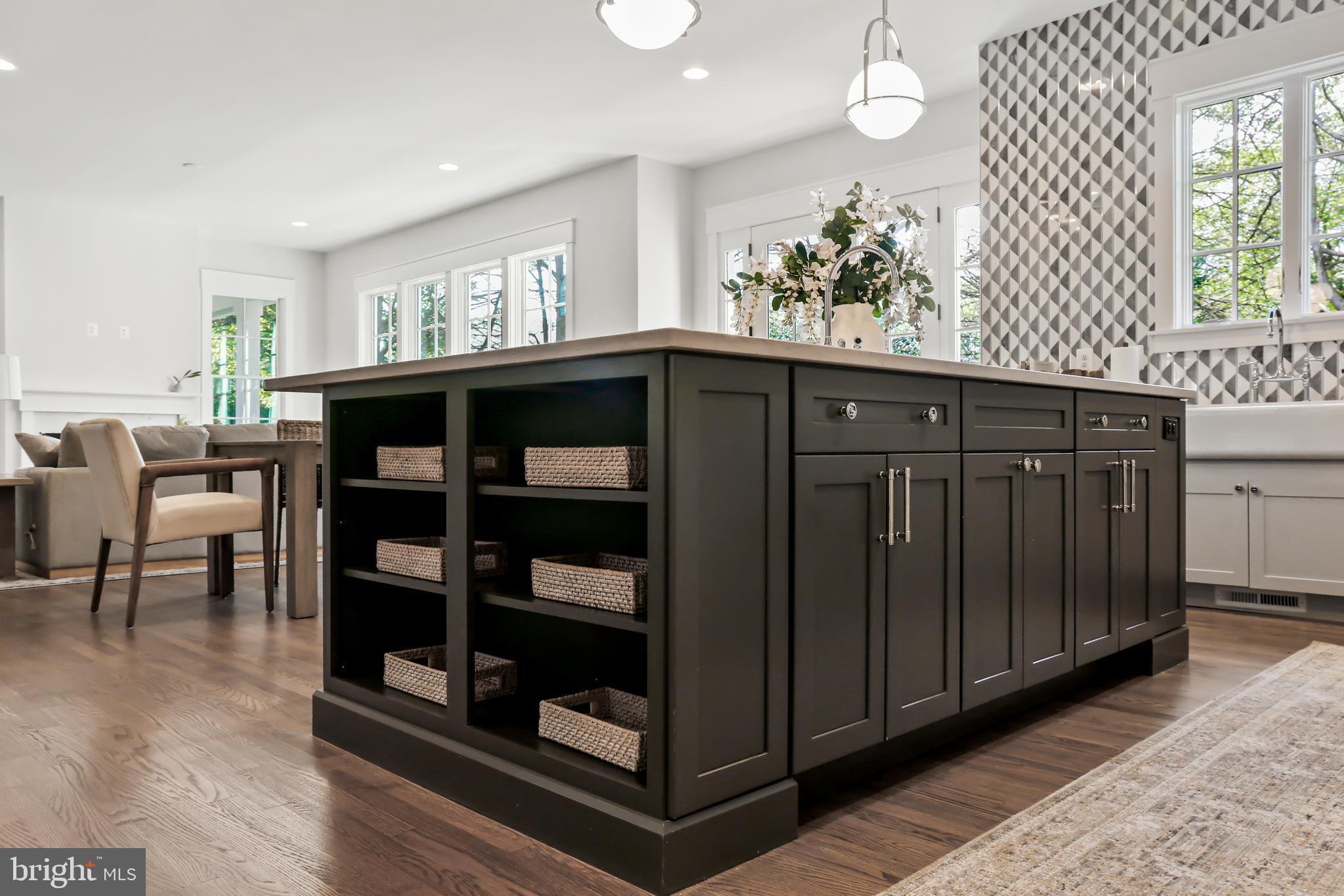 RUCKERS LANGLEY - Residential