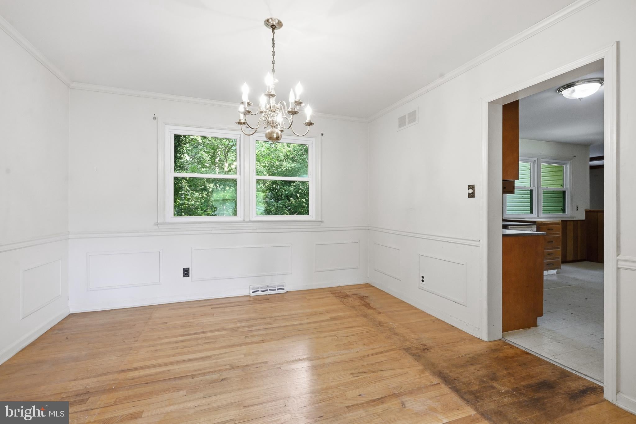 1160 ELDERON DRIVE