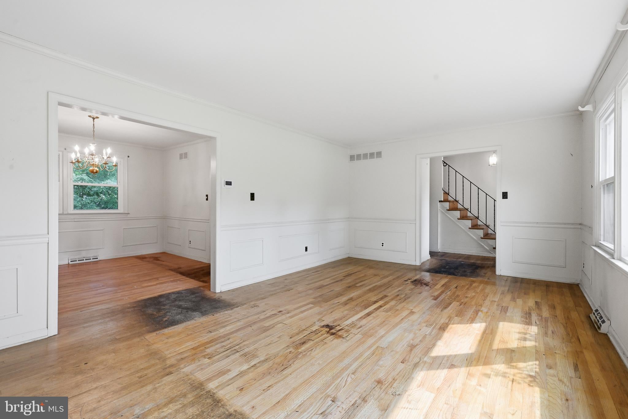 1160 ELDERON DRIVE