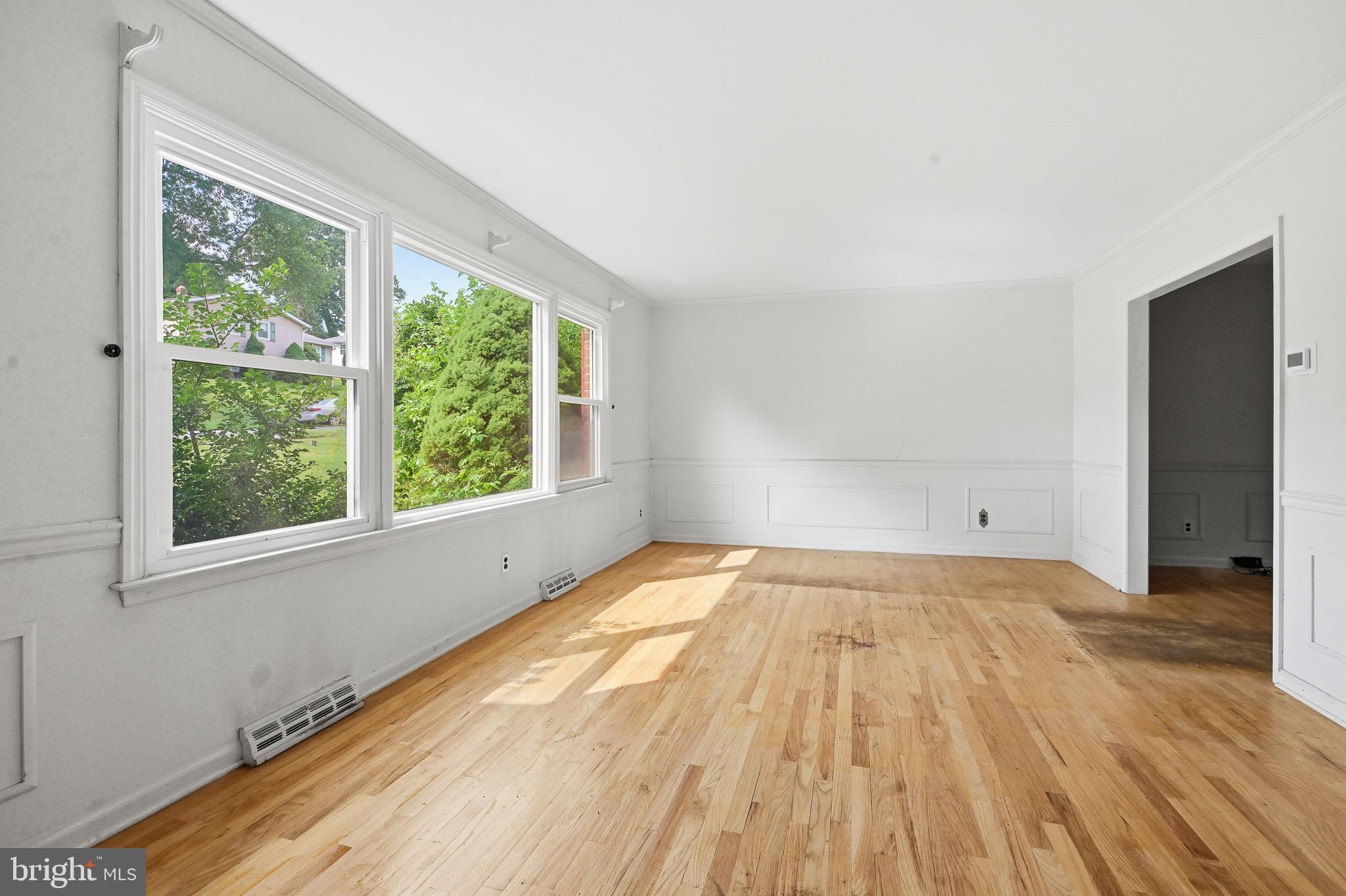 1160 ELDERON DRIVE