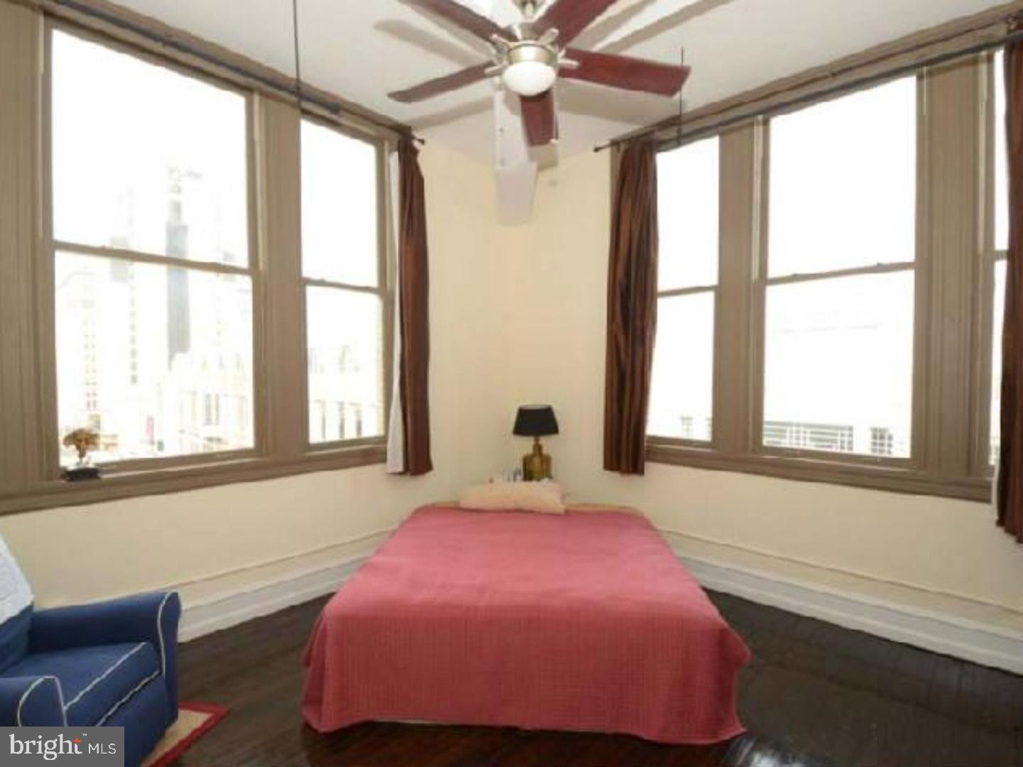 CENTER CITY - Residential Lease