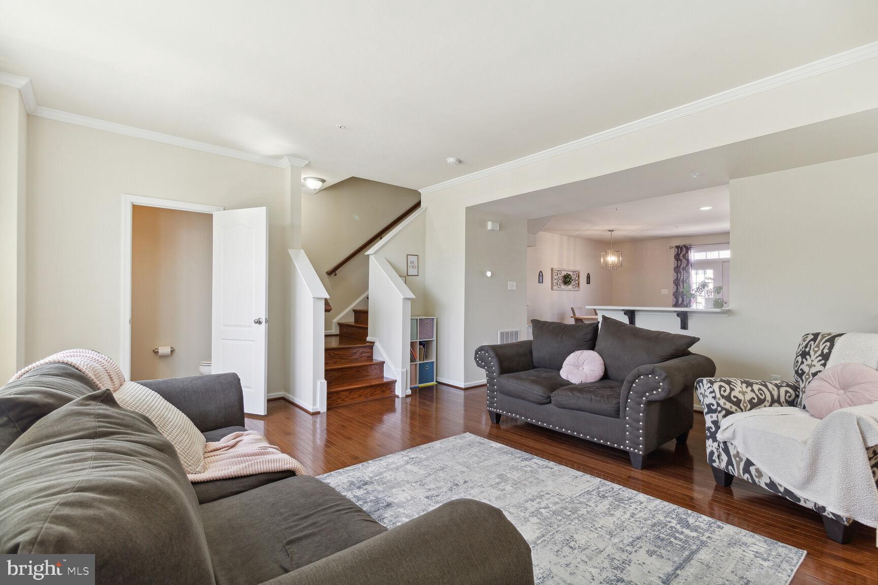 MARKET SQUARE - Residential