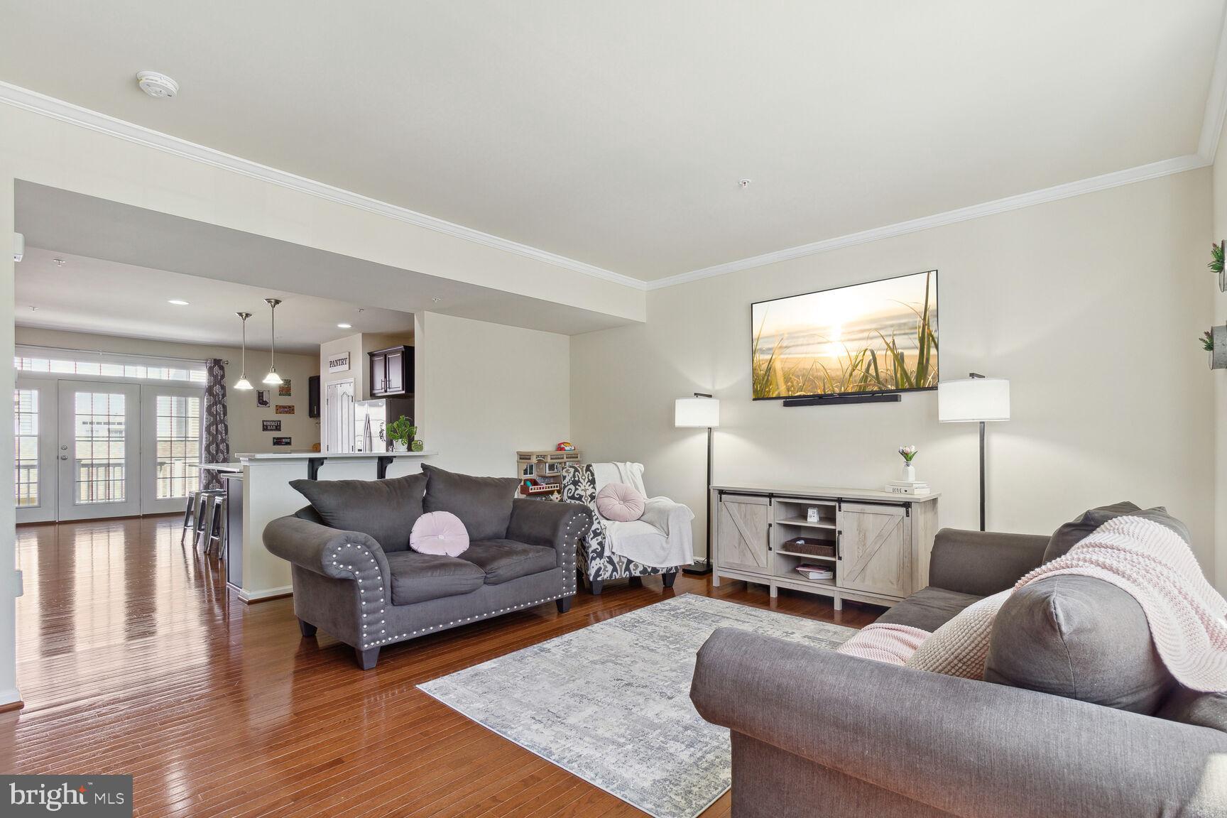 MARKET SQUARE - Residential