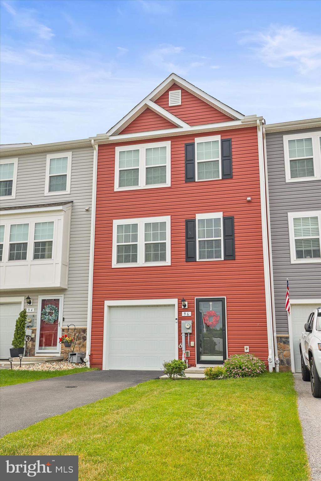 96 AYRSHIRE DRIVE