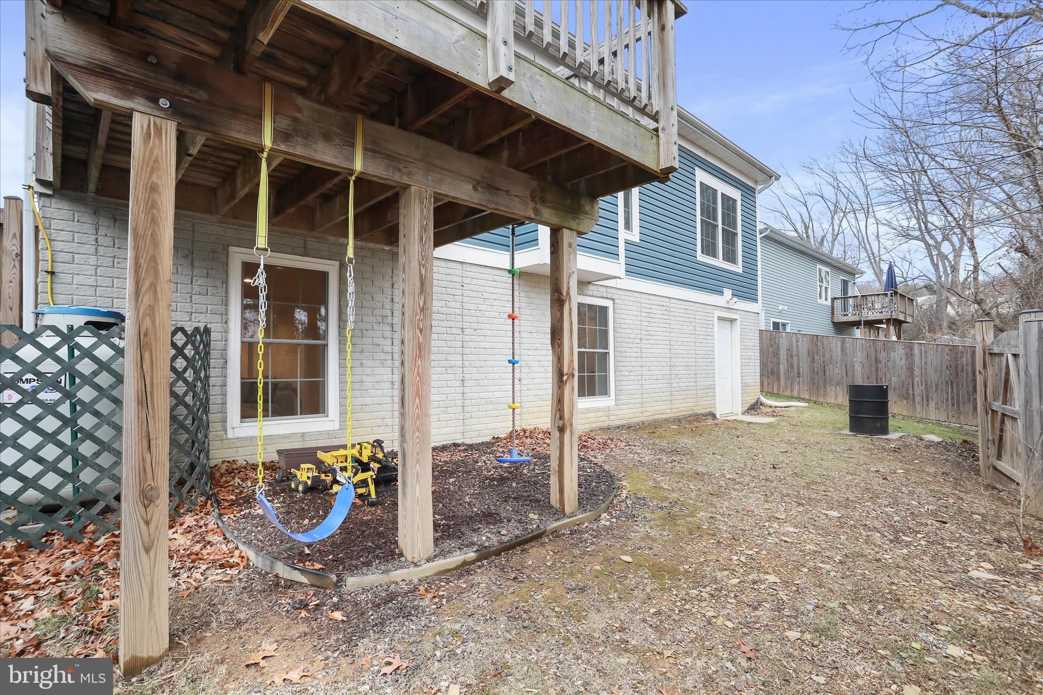 ASHLAND VILLAGE - Residential