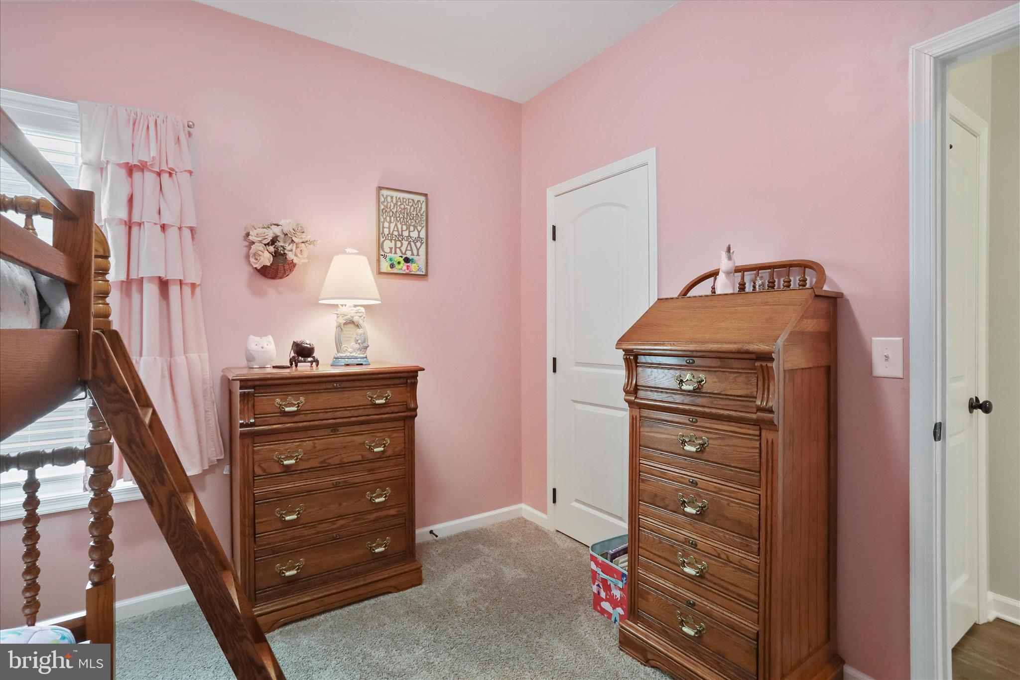 ASHLAND VILLAGE - Residential