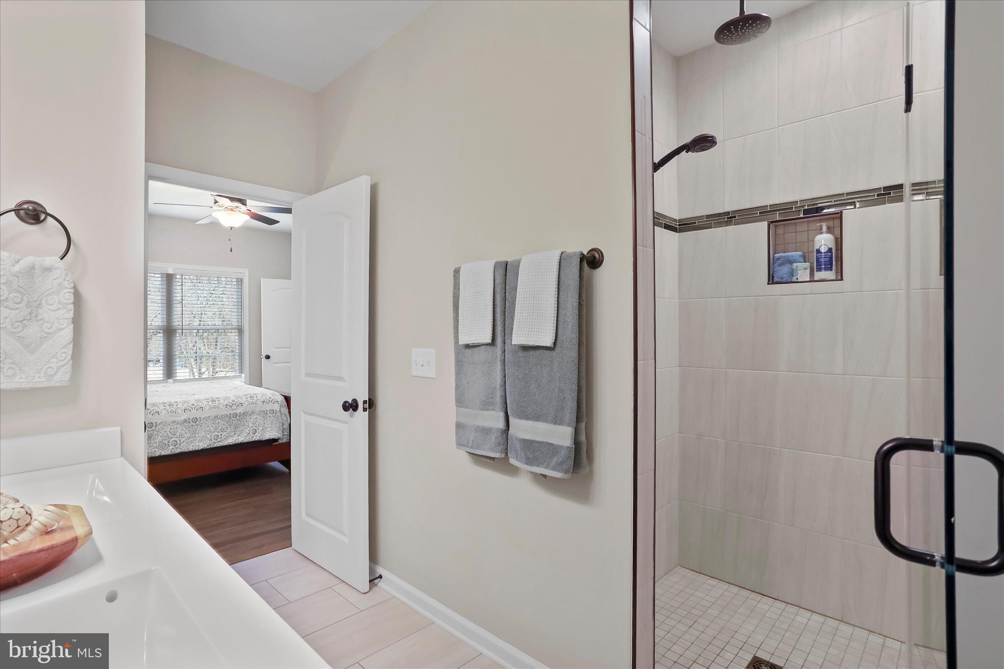 ASHLAND VILLAGE - Residential