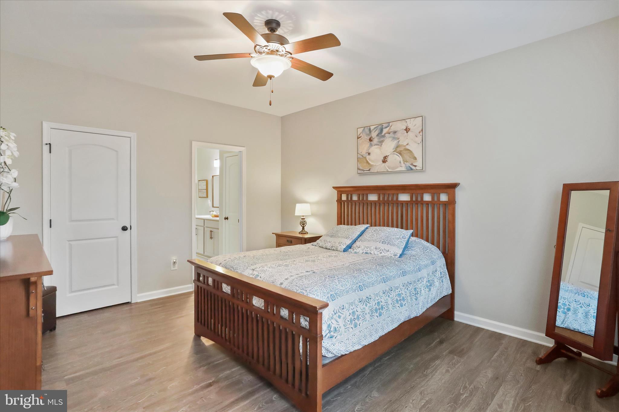 ASHLAND VILLAGE - Residential