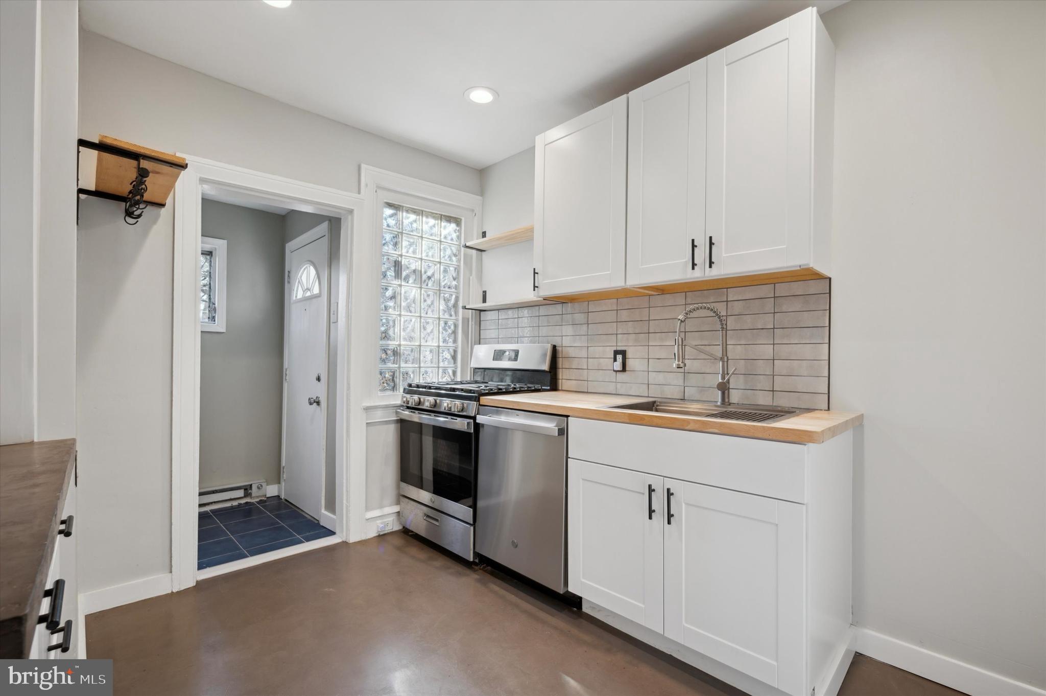 GERMANTOWN - Residential