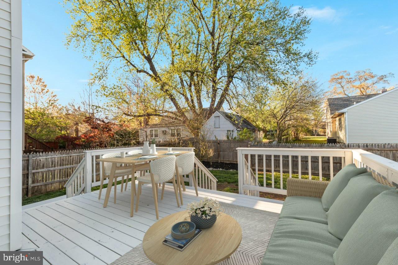 WEYANOKE - Residential