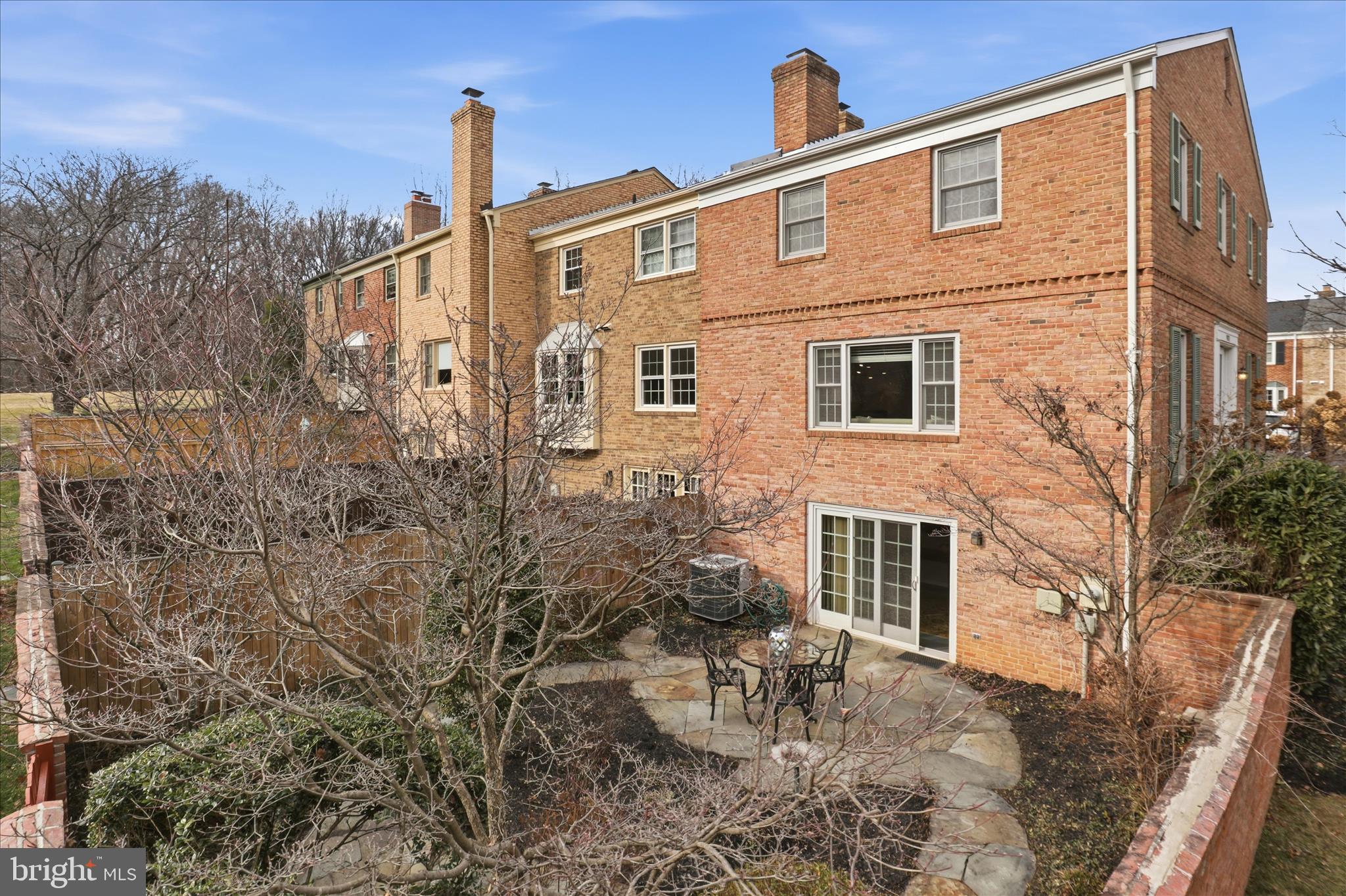 STONEHURST - Residential