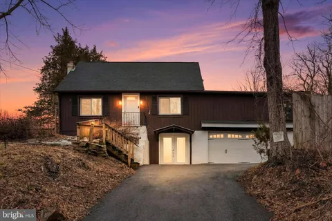 3006 Wild Run Road, Pennsburg, PA MLS: PAMC2170282