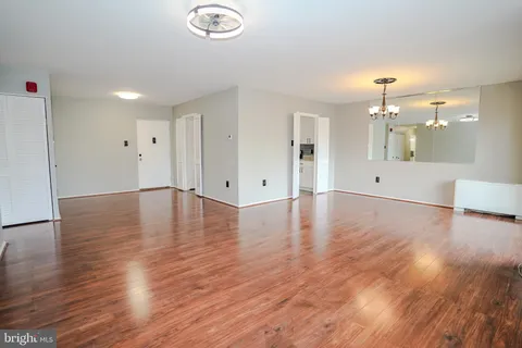 3737 Clarks Lane Unit 304, Baltimore, MD MLS: MDBA2164138