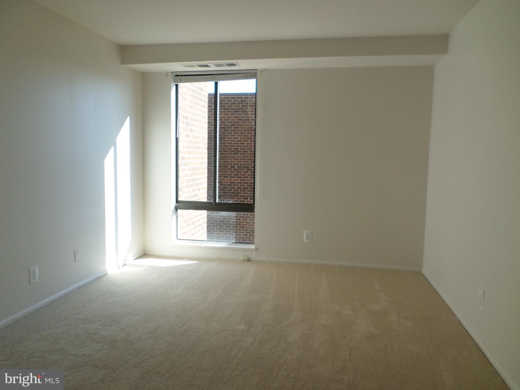 SILVER SPRING - Residential