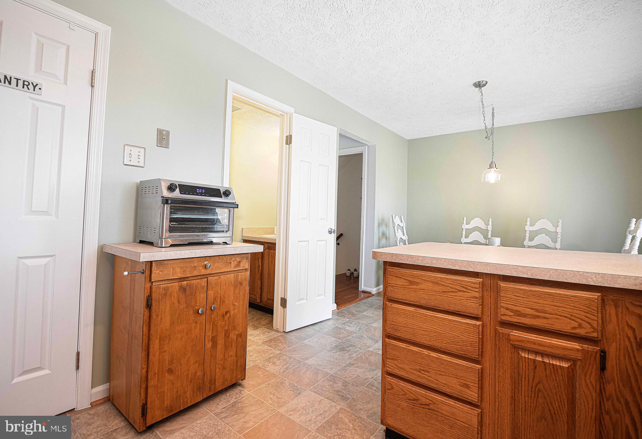 LAUREL WOODS - Residential