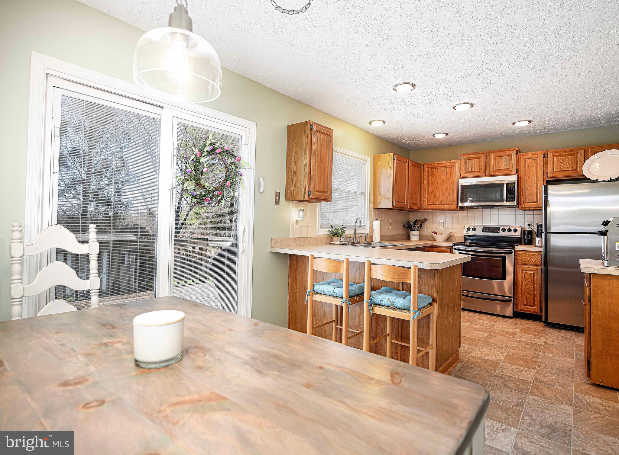 LAUREL WOODS - Residential