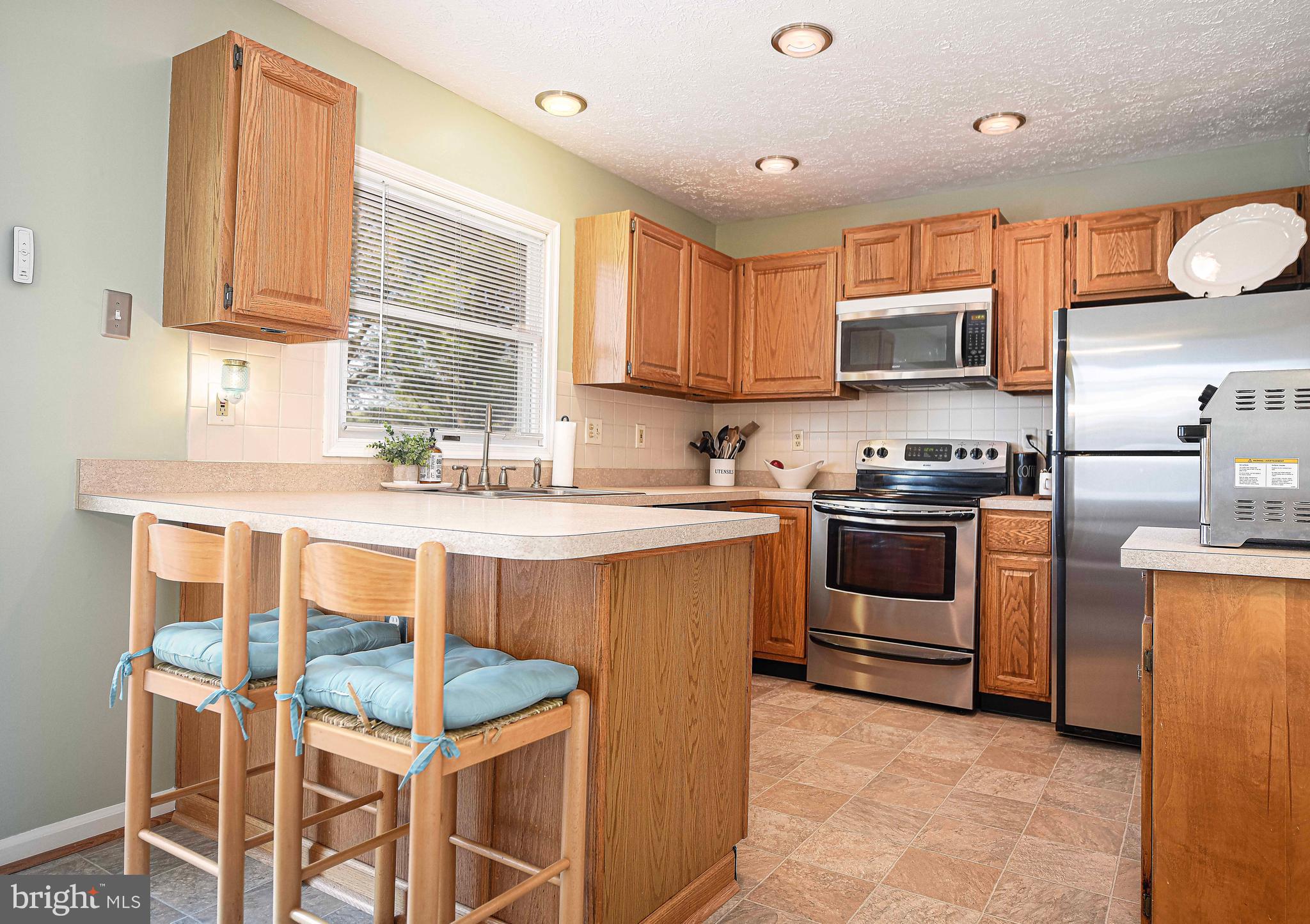 LAUREL WOODS - Residential