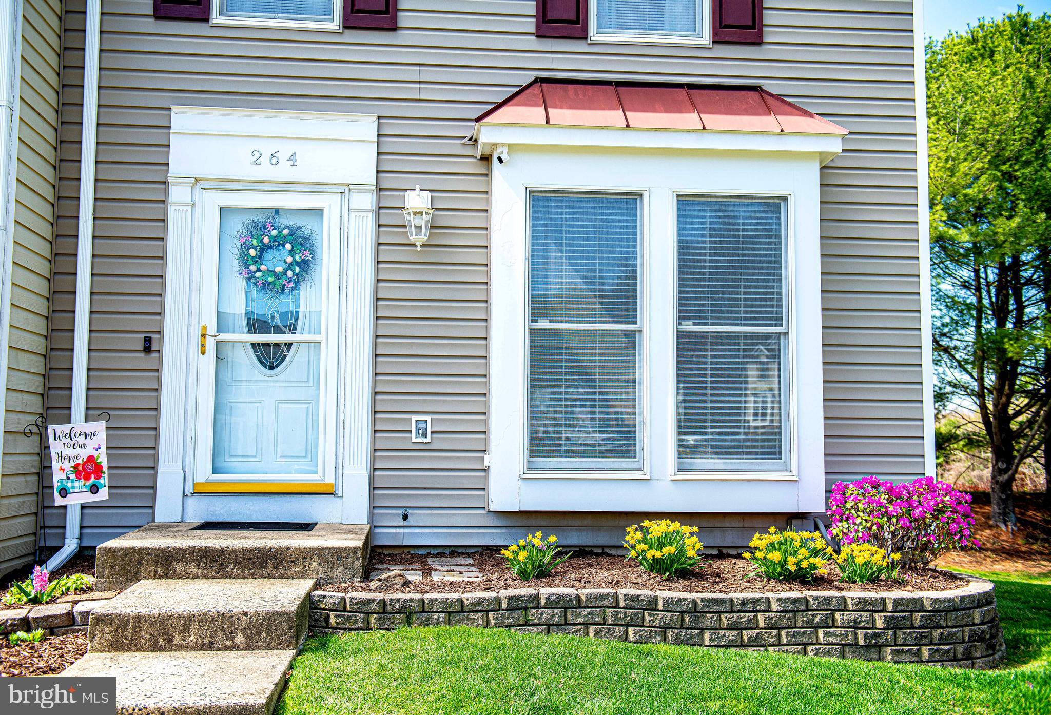 LAUREL WOODS - Residential