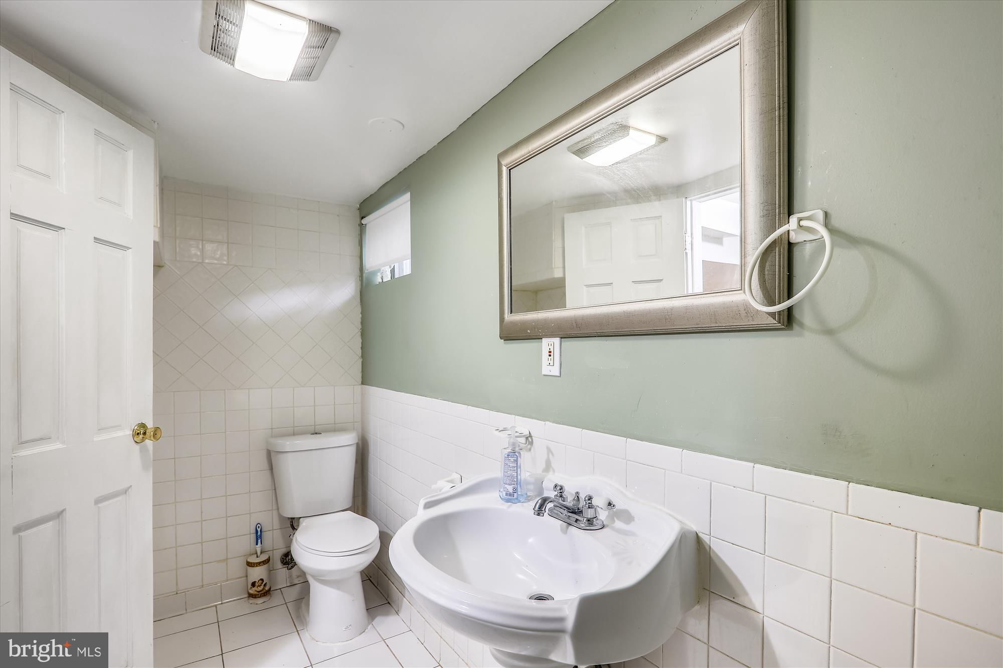 UNIVERSITY GARDENS - Residential