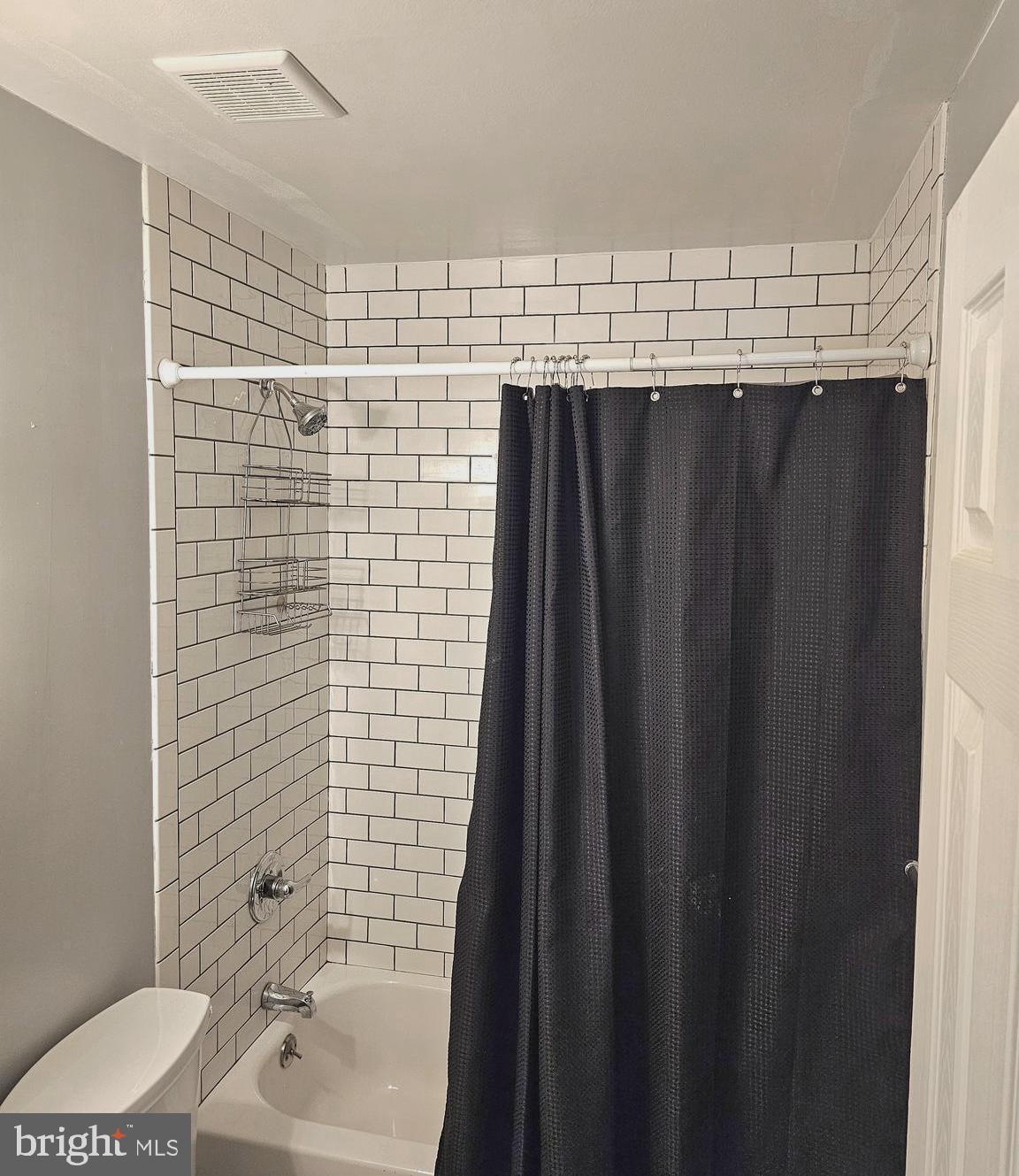 ACADEMY ACRES - Residential Lease