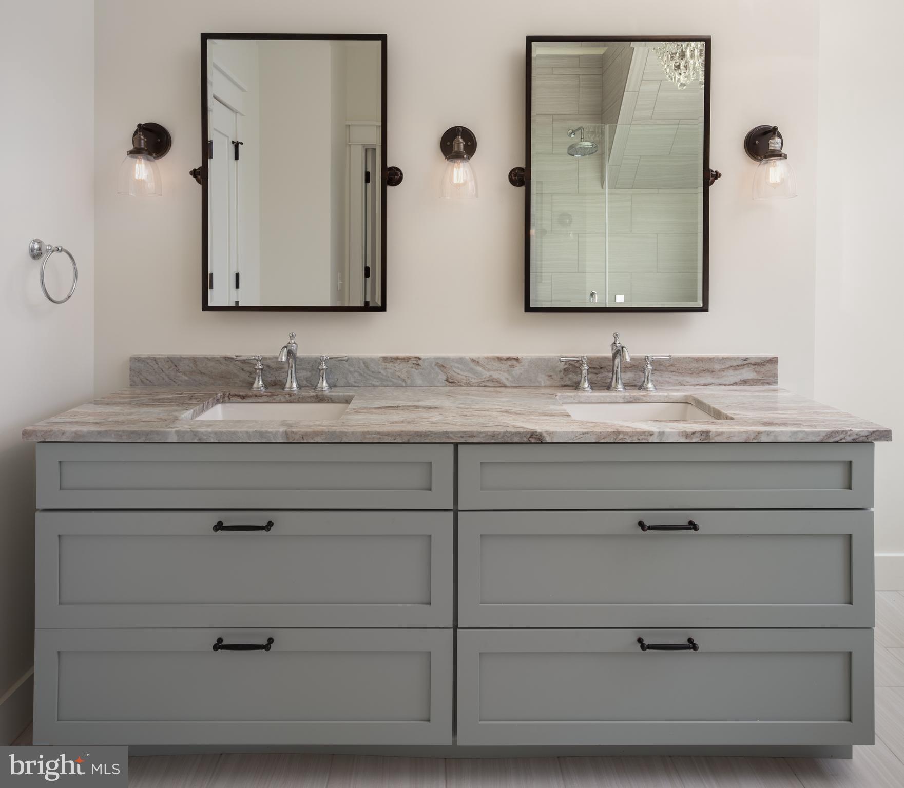 ROSEMONT - Residential