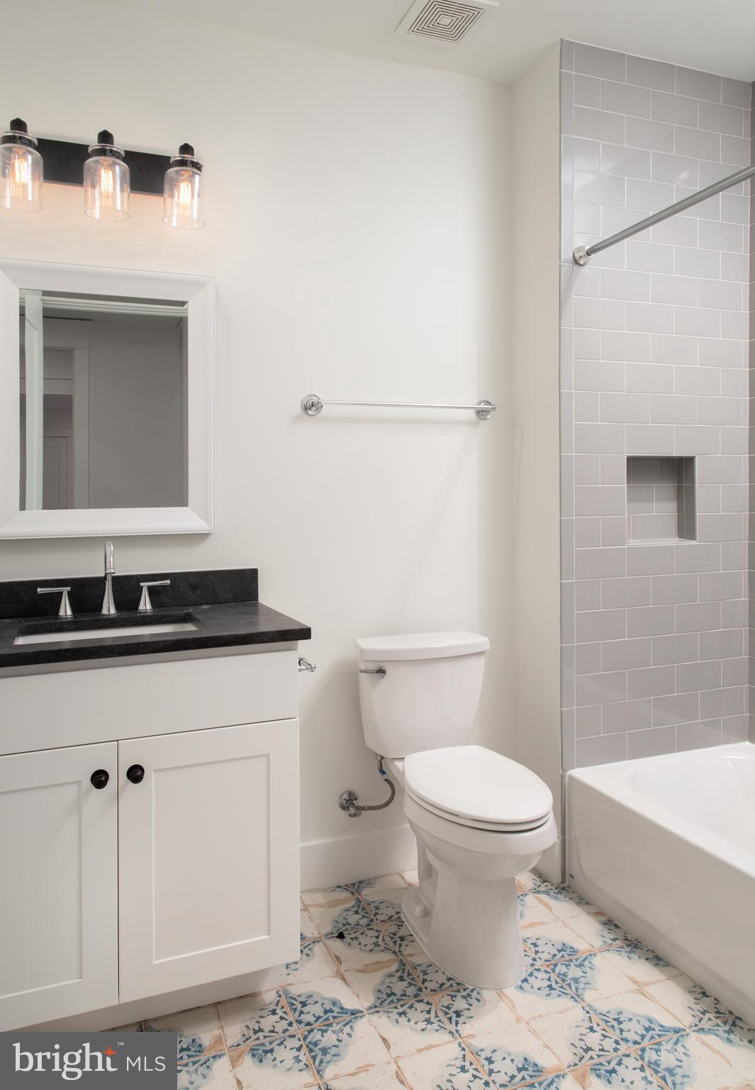 ROSEMONT - Residential