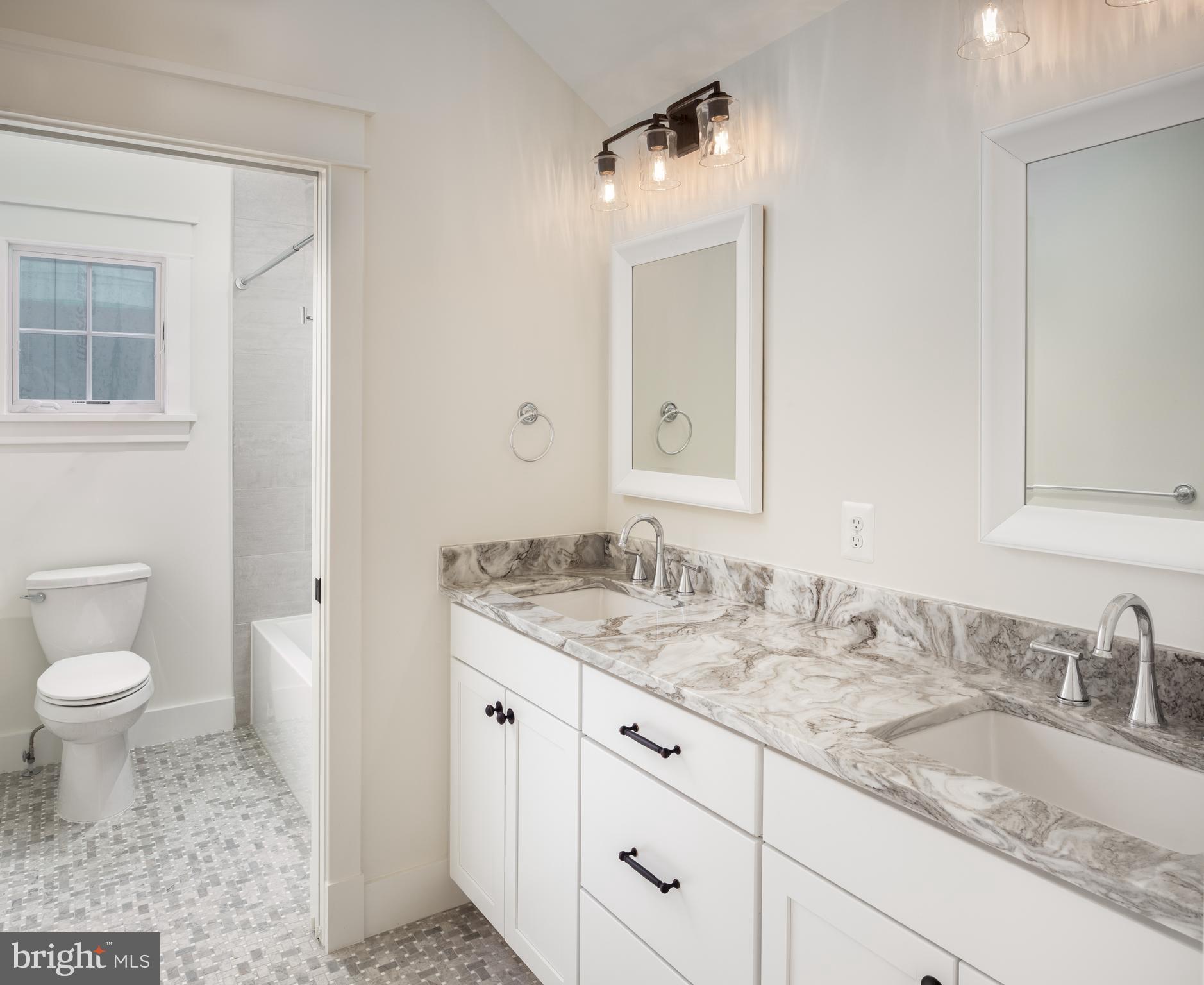 ROSEMONT - Residential