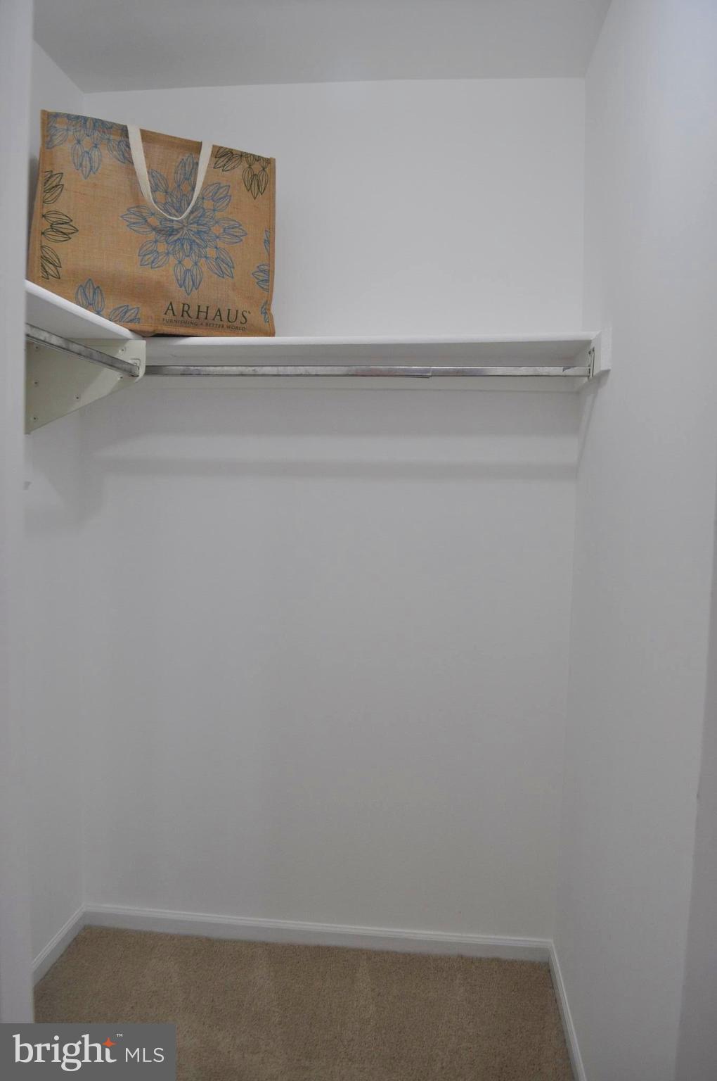 FOX CHAPEL AT TUDOR KNOLLS - Residential