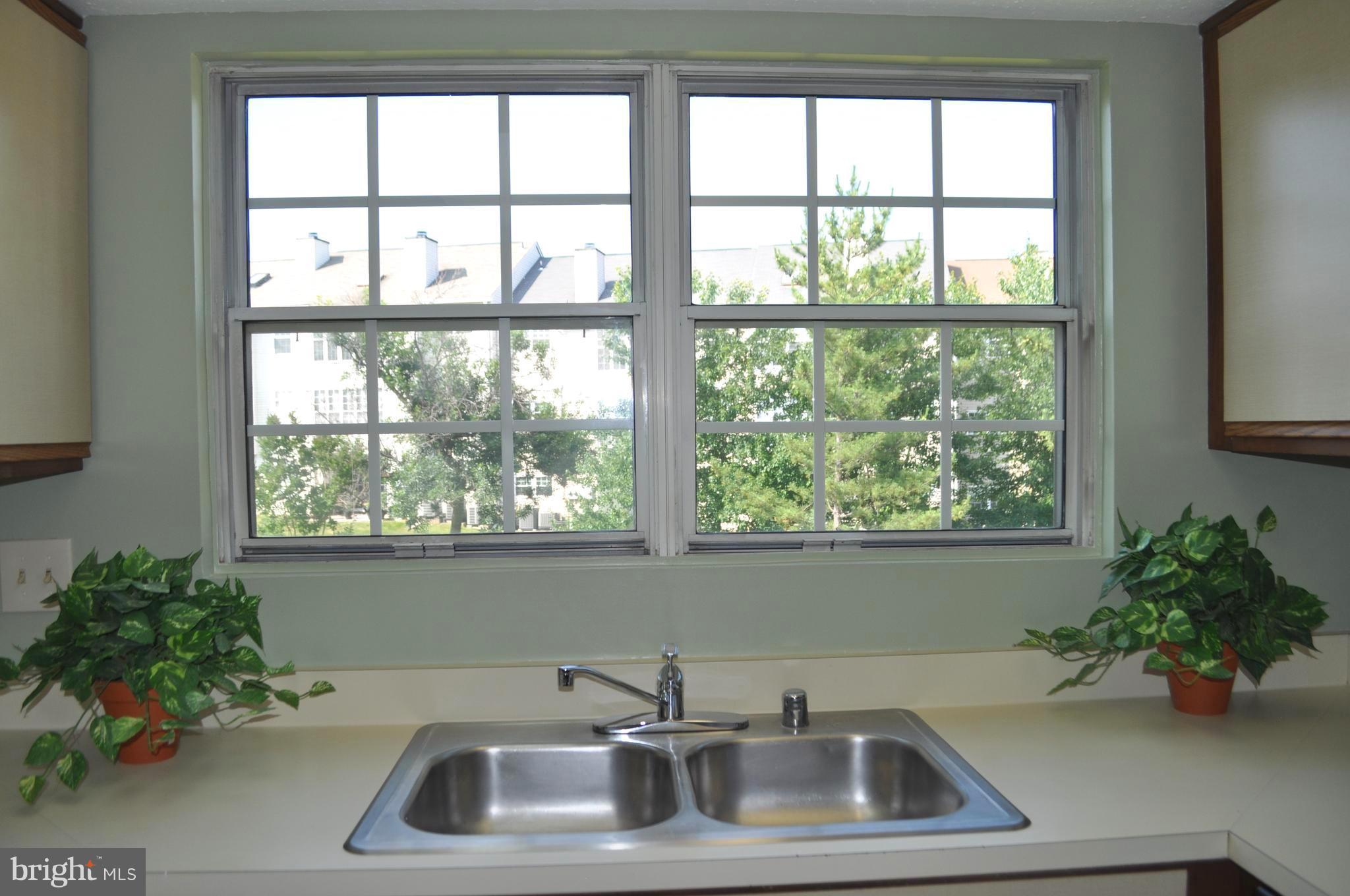 FOX CHAPEL AT TUDOR KNOLLS - Residential