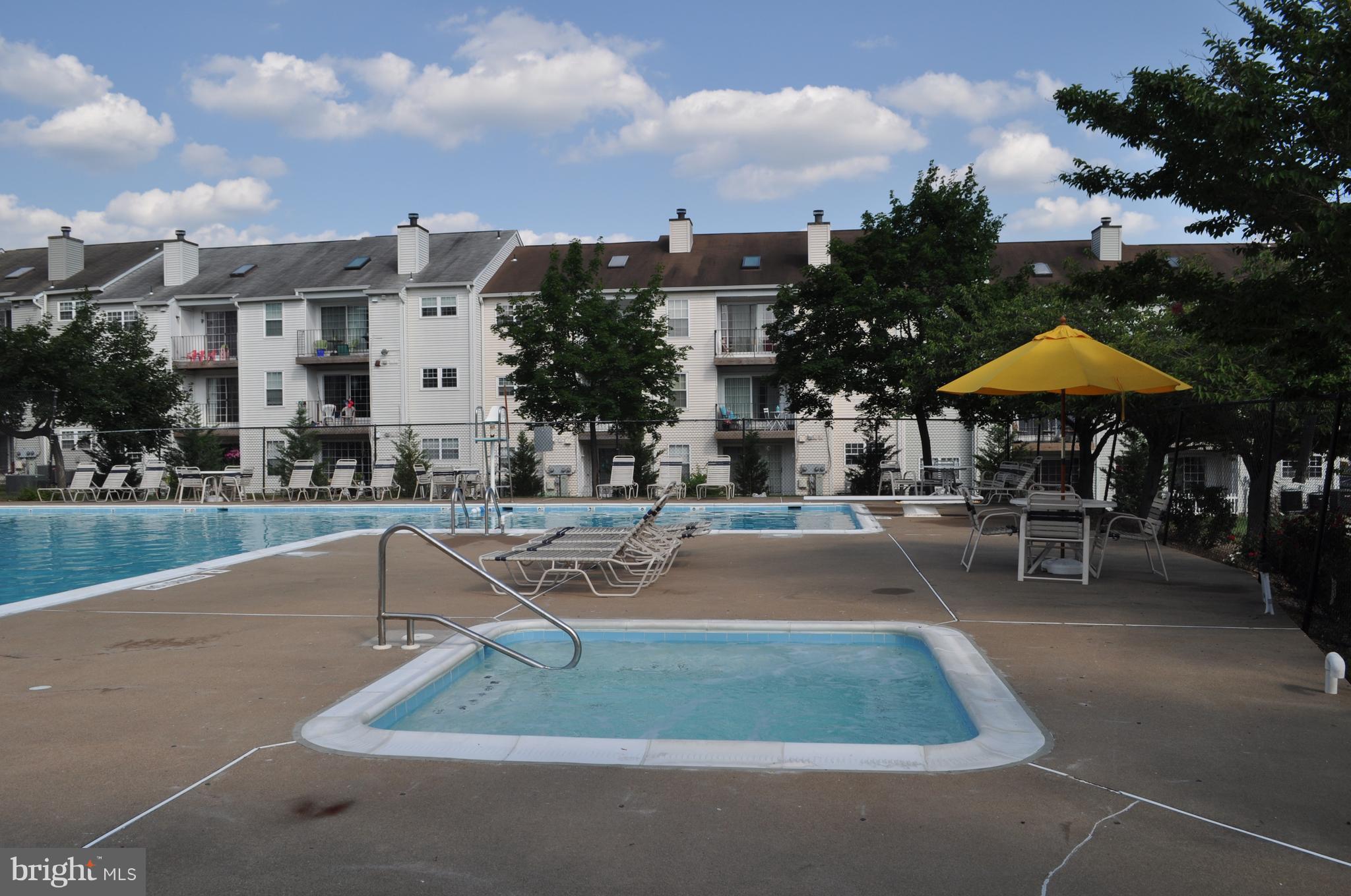 FOX CHAPEL AT TUDOR KNOLLS - Residential