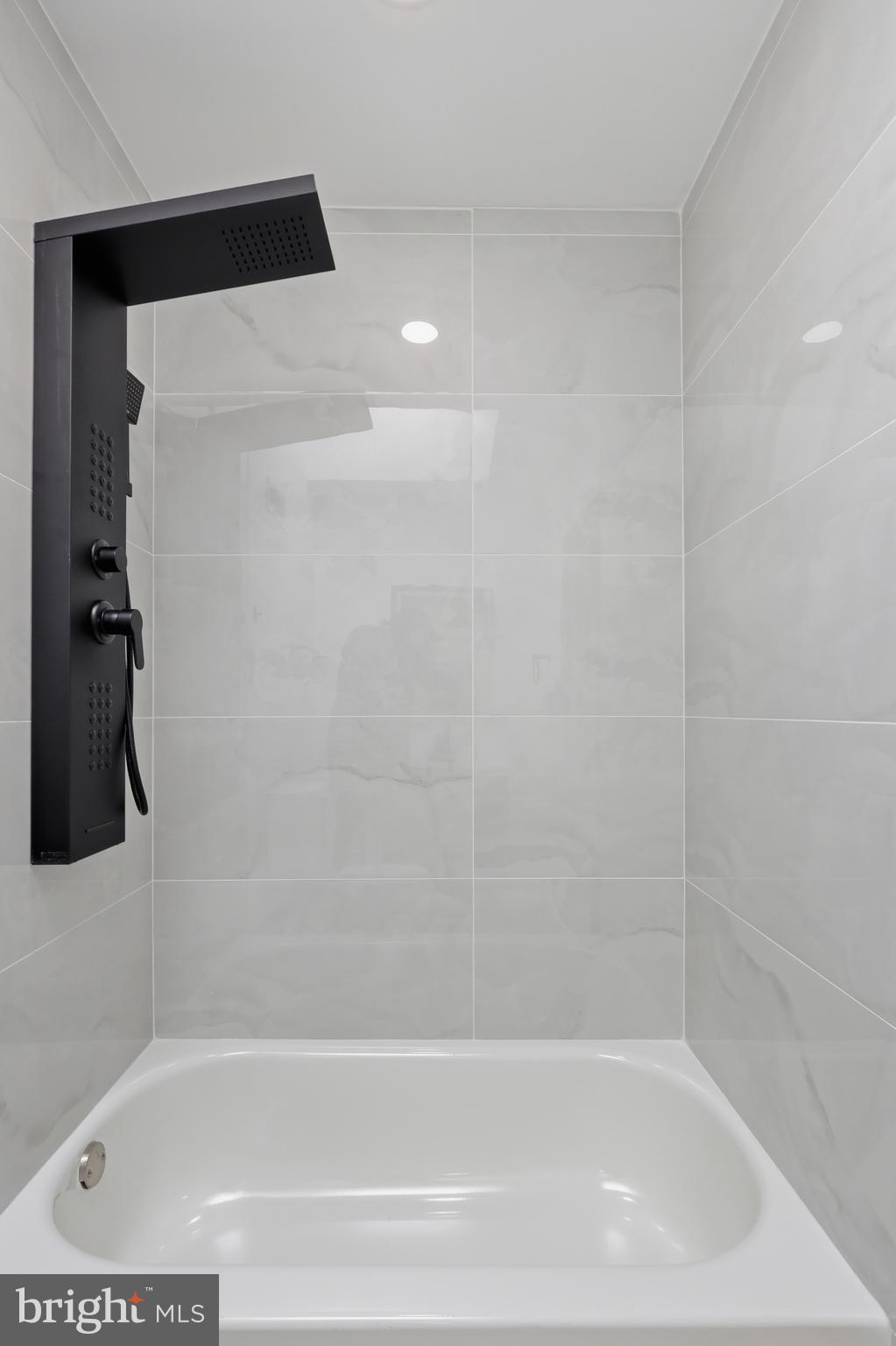 PHILADELPHIA - Residential