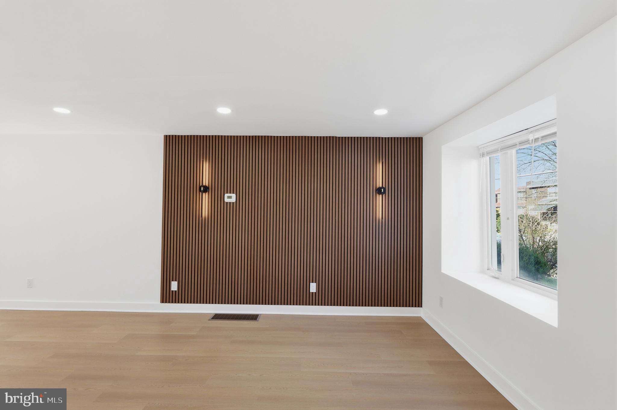 PHILADELPHIA - Residential